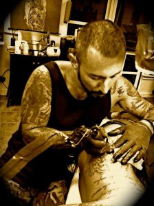 Brazilian Footprints in Hawaii 2 Masao tattooing 9