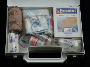 first aid kit 62643 960 720